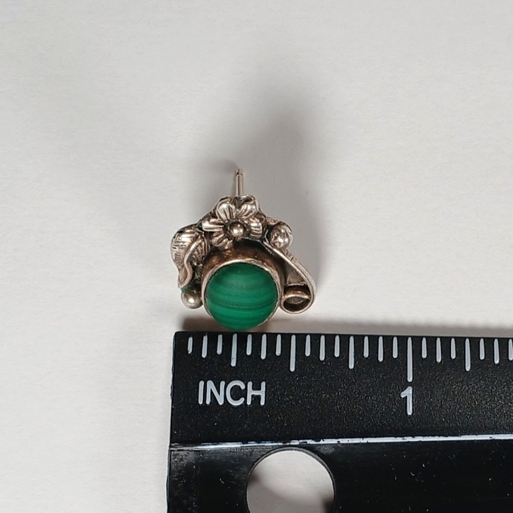 Vintage Carol Felley Sterling Silver and Malachite Earrings For Pierced Ears - Picture 7 of 7